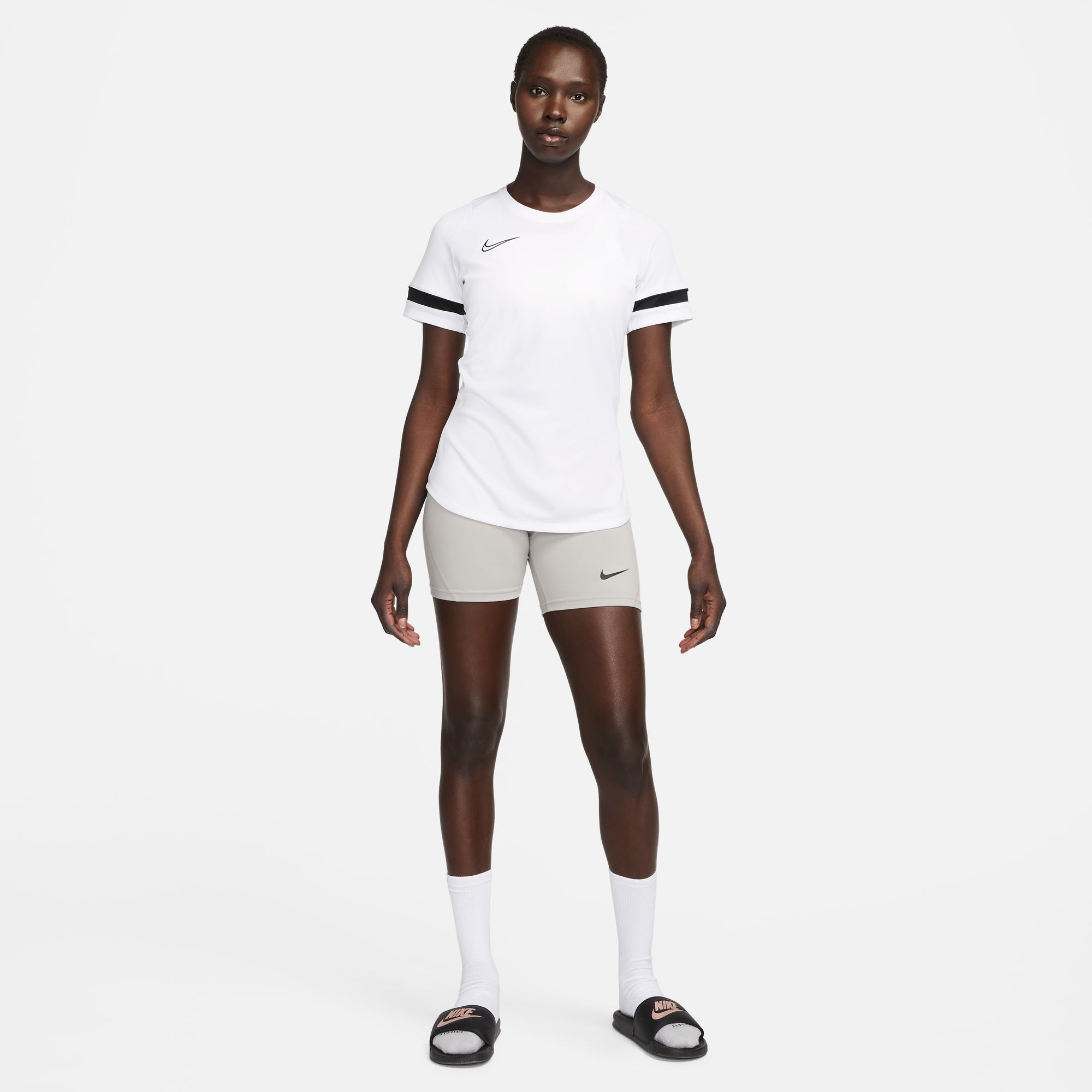 PANTALONCINI Nike Pro Strike DH8327-052 83% POLYESTER 17% ELASTANE