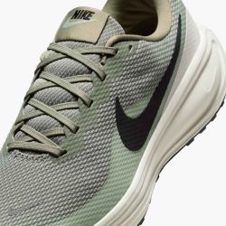 Nike Revolution 8 HJ9198-300 Scarpa da running su strada – Uomo